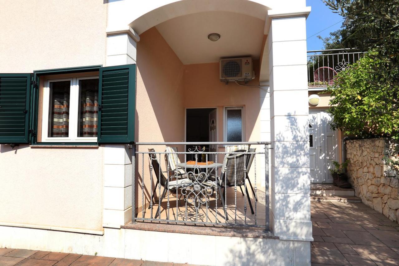 Vila Kuzmanic Trogir Buitenkant foto