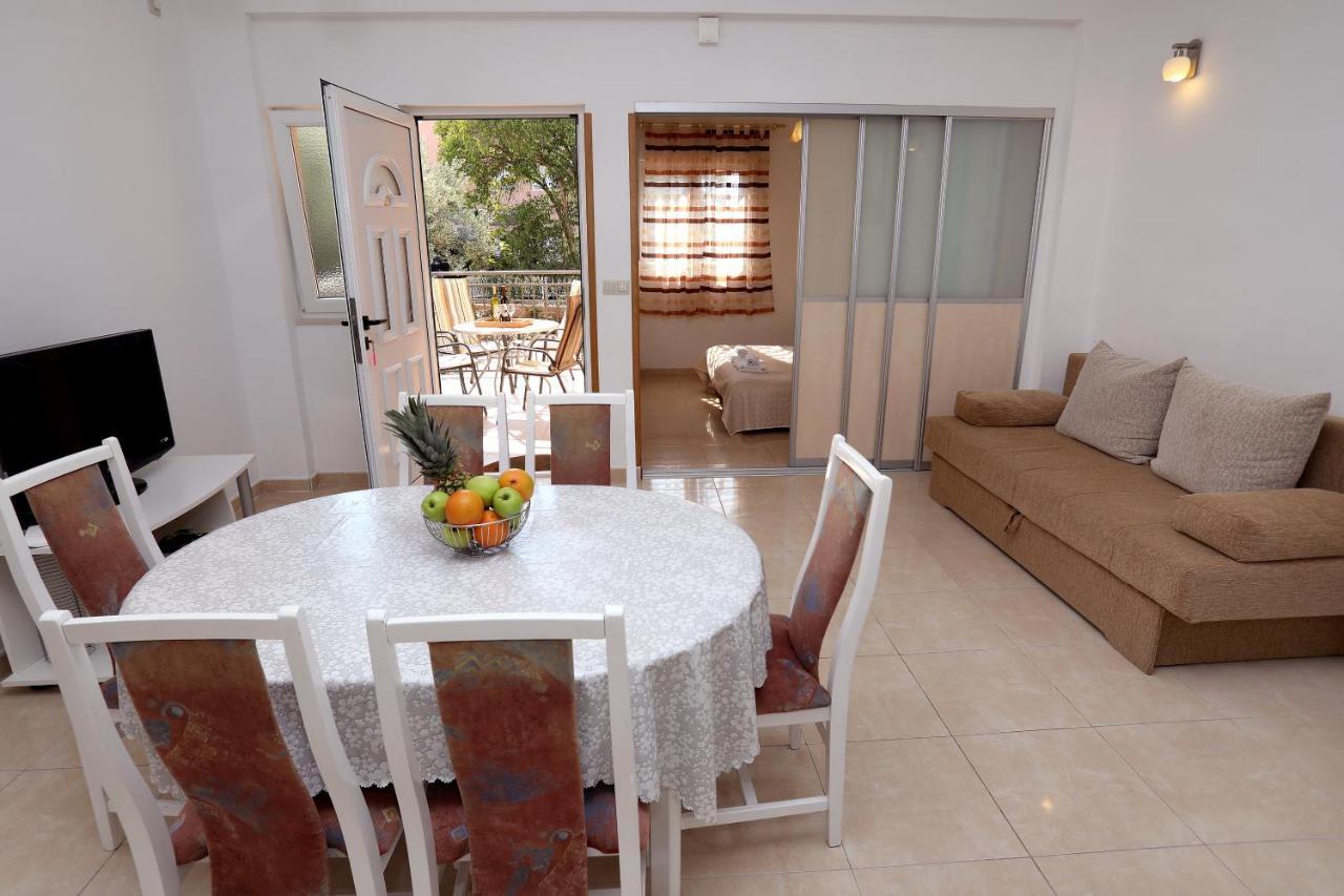 Vila Kuzmanic Trogir Buitenkant foto